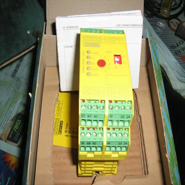 Safety Relay, PSR-SCP 24 DC-ESD-5X1-1X2-300, Phoenix